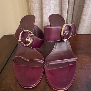 Gucci leather sandals.